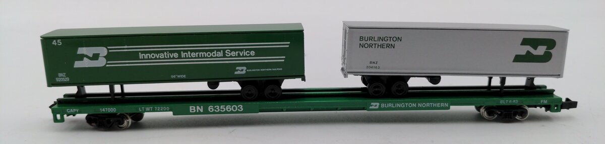 Con-Cor 0001-01206D N Burlington Northern 90' Flatcar with 2 Piggyback Trailers LN/Box