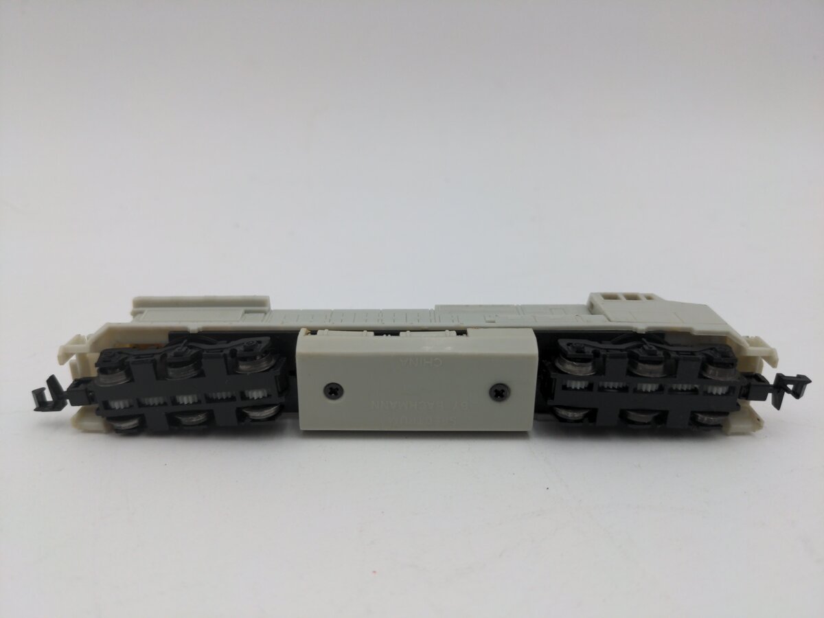 Bachmann 86051 N Undecorated GE Dash 8-40CW Diesel LN/Box