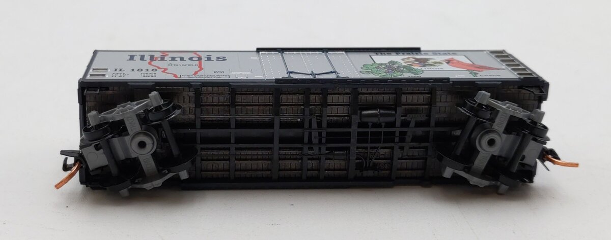 Micro-Trains 02100320 N Scale Illinois State 40' Standard Plug Door Boxcar #1818 NIB