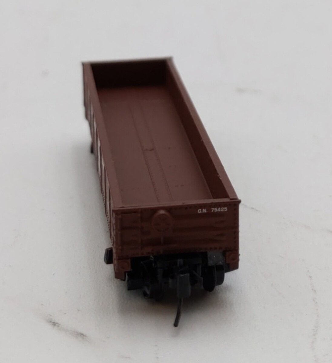 Micro-Trains 14306 Z Scale Great Northern Gondola #75420 NIB