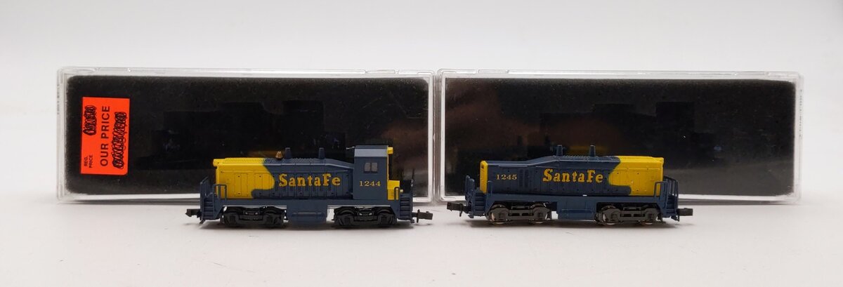 Con-Cor 0001-005002 N ATSF Powered & Nonpowered Diesel Locomotive Set #1245/Box