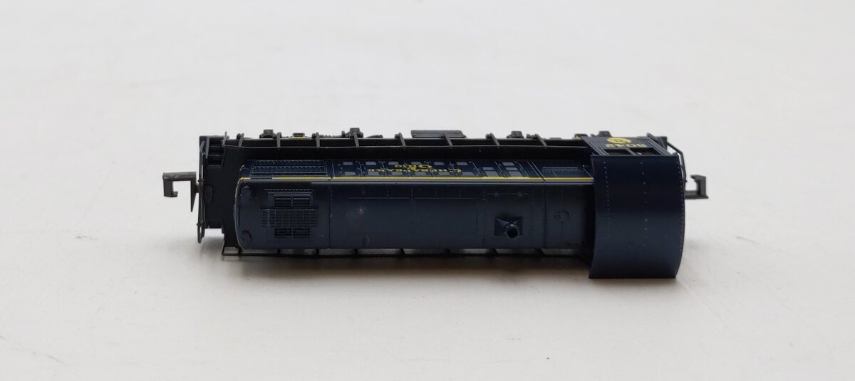 Arnold 5069 N Scale Chesapeake & Ohio Alco S-2 Diesel Locomotives #5042 EX/Box