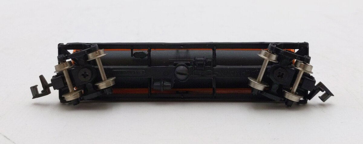 Bachmann 53-1001-36 N 42' Shell 3-Dome Tank Car NIB