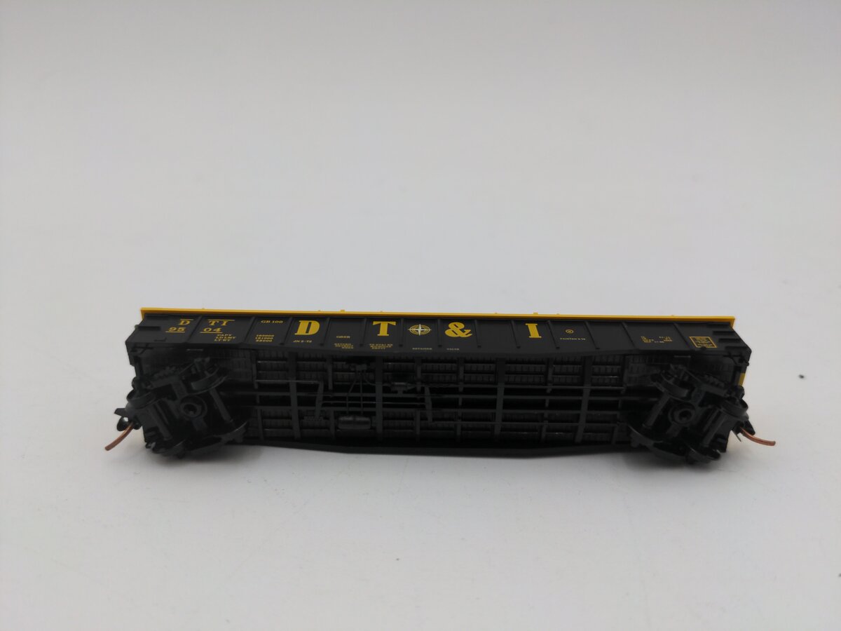 Micro-Trains 10600050 N Scale DT&I 50' 14 Panel Steel Side Gondola w/Cover #9504 LN/Box