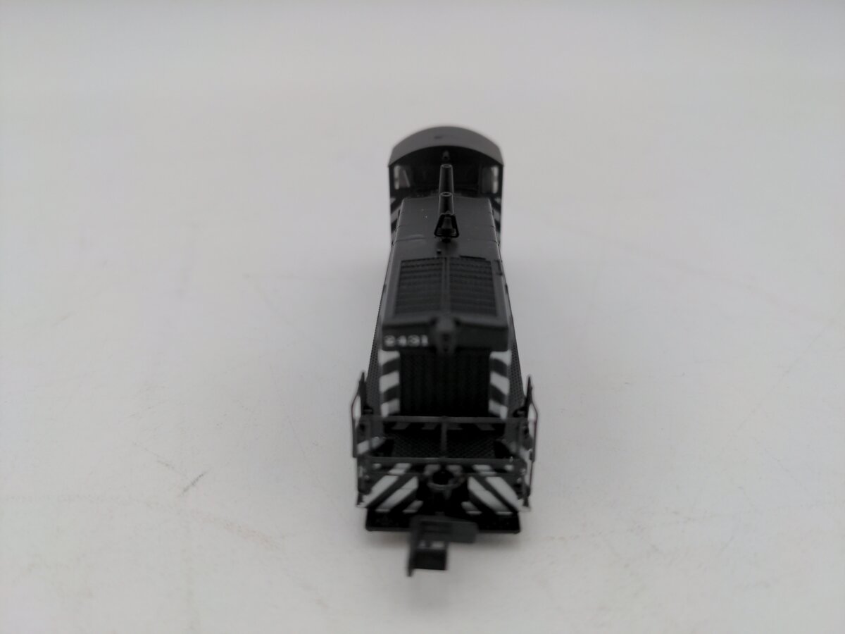 Life Like 7854 N Scale ATSF SW9/1200 Switcher Diesel Locomotive LN/Box