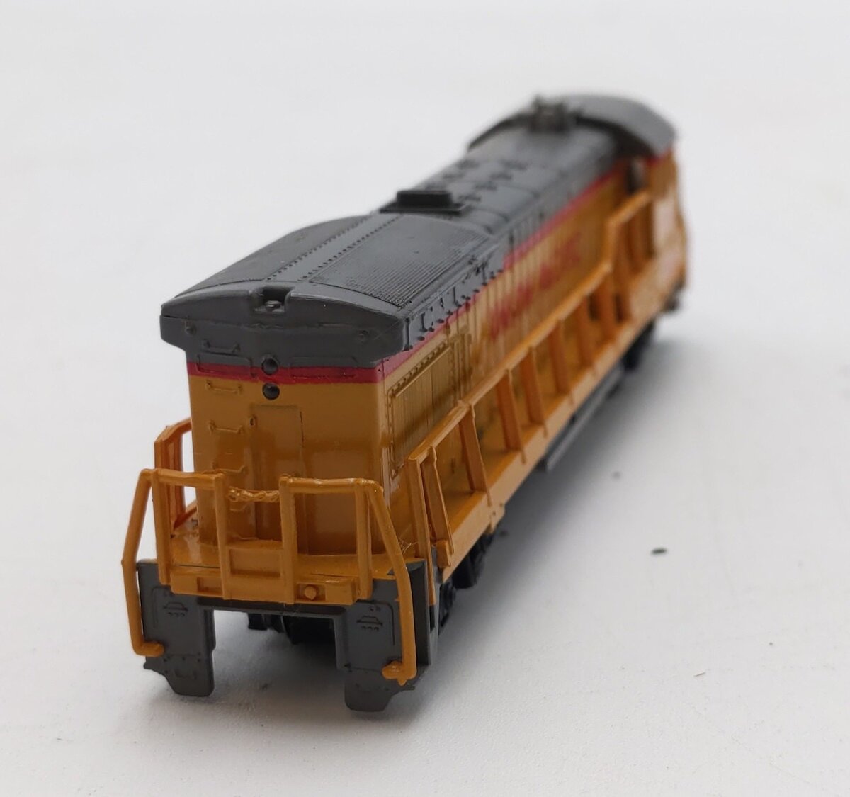 Bachmann N 51-635-07 EMD GP40 Diesel Southern Pacific #824 EX/Box