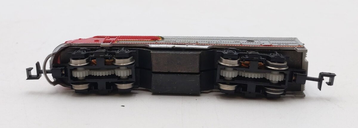 Bachmann N 51-615-02 EMD F9 Diesel Santa Fe #215 EX/Box