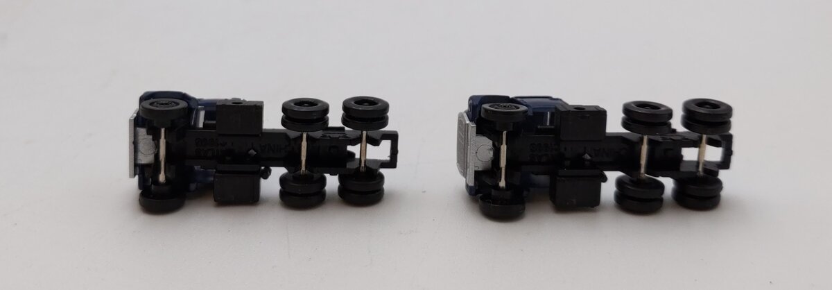 Atlas 2922 N Ford 1984 LNT 9000 (Pack of 2) NIB