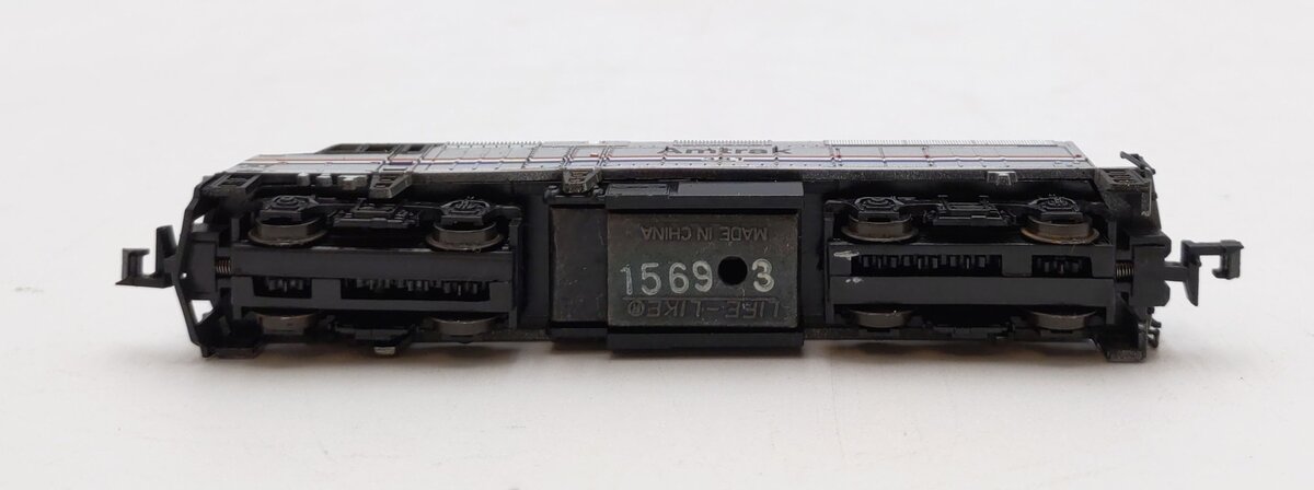 Life Like 7641 N Scale Amtrak F-40 Diesel Locomotive #381 EX/Box