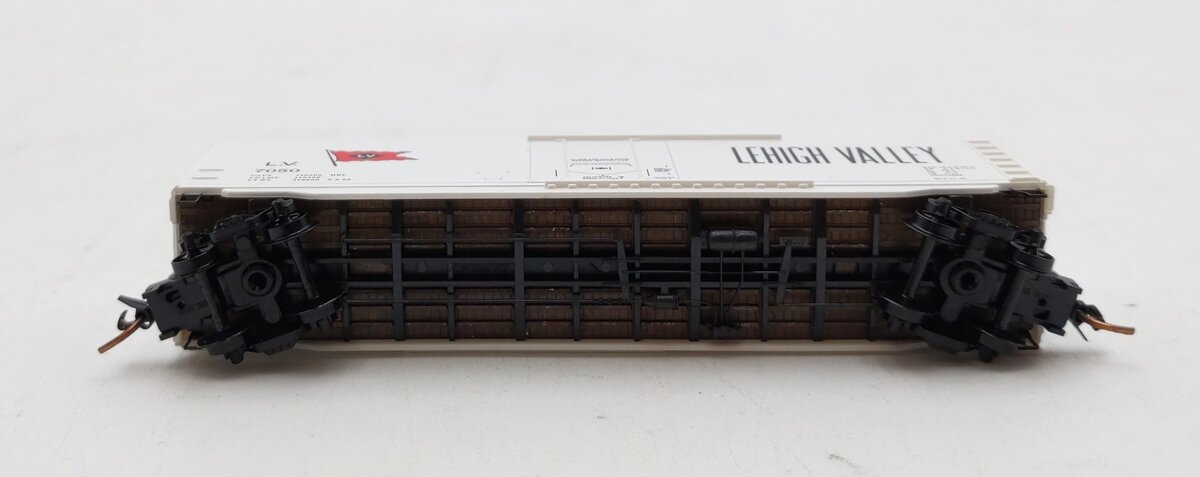 Micro-Trains 03800210 N Lehigh Valley 50' Steel Plug Door Boxcar #7050 NIB
