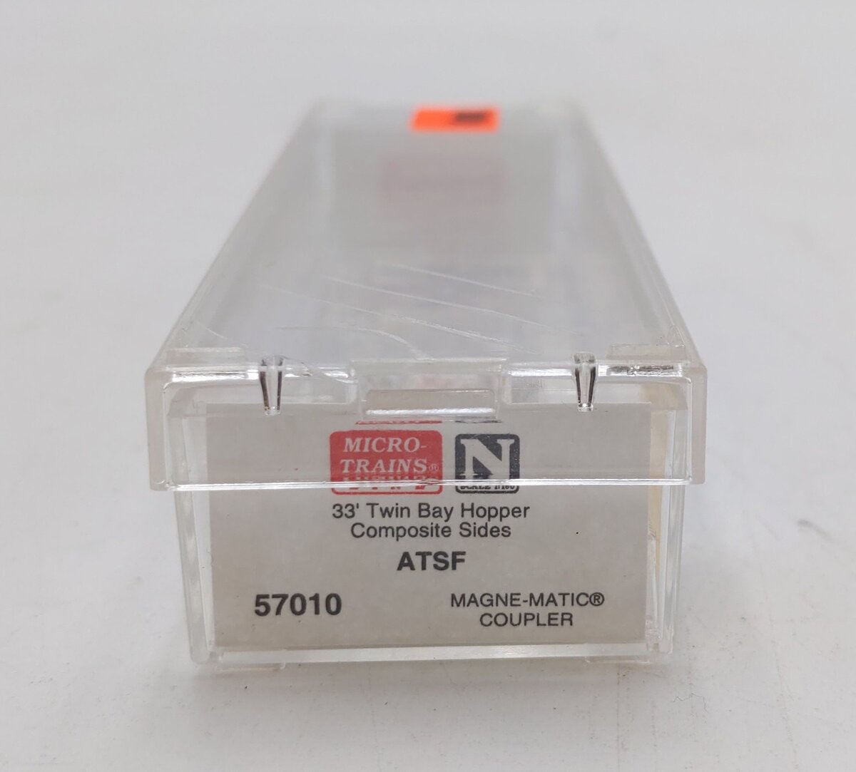 Micro-Trains 05700010 N ATSF 33' Twin Bay Composite Side Hopper #180847 NIB