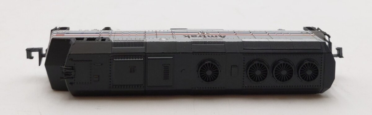 Life Like 7641 N Scale Amtrak F-40 Diesel Locomotive #381 LN/Box
