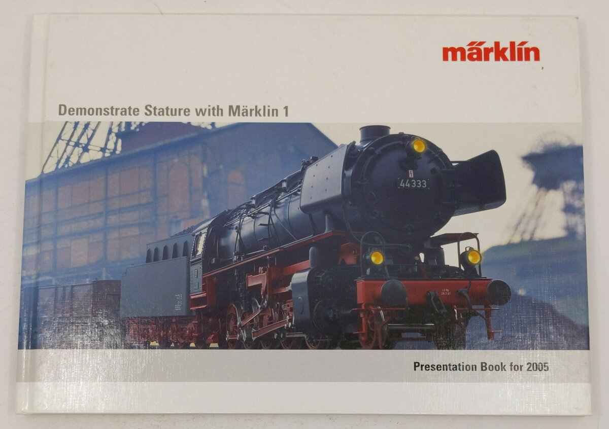 Marklin Demonstrate Stature With Marlin 1 Presentation Book For 2005 Hardcover EX