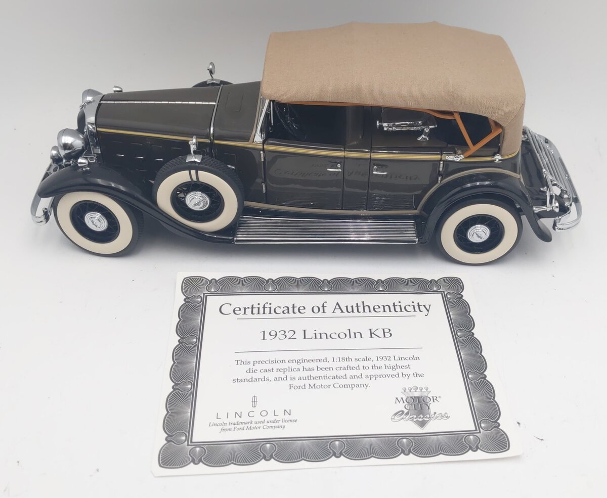 Motor City 75002 1/18 1932 Lincoln KB Classics Concours D'Elegance LN