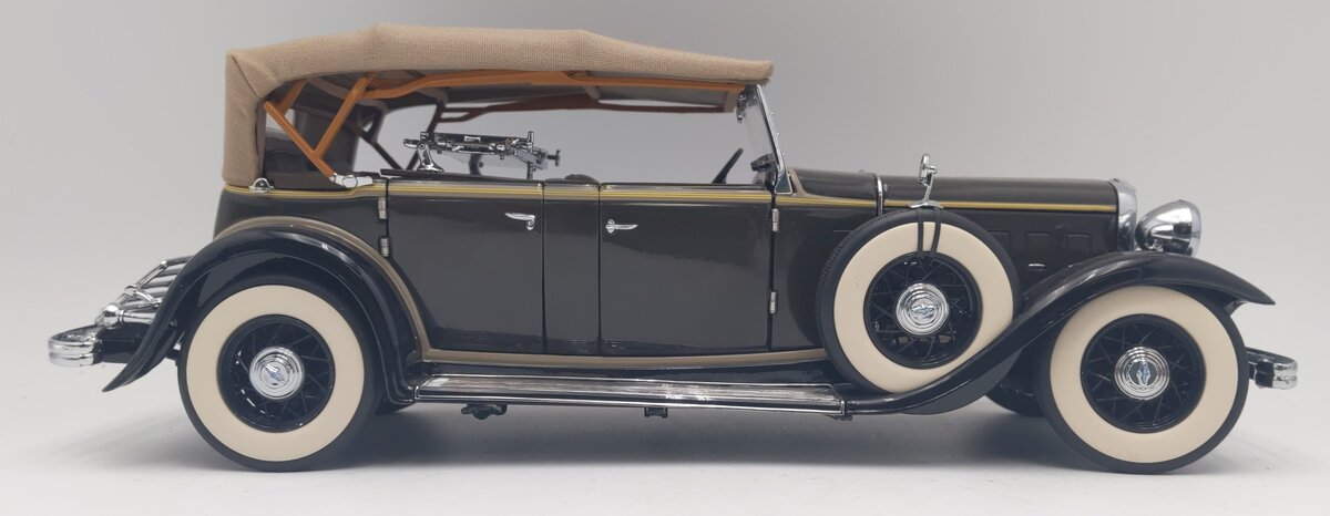 Motor City 75002 1/18 1932 Lincoln KB Classics Concours D'Elegance LN