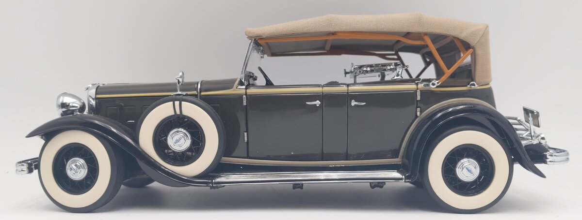 Motor City 75002 1/18 1932 Lincoln KB Classics Concours D'Elegance LN