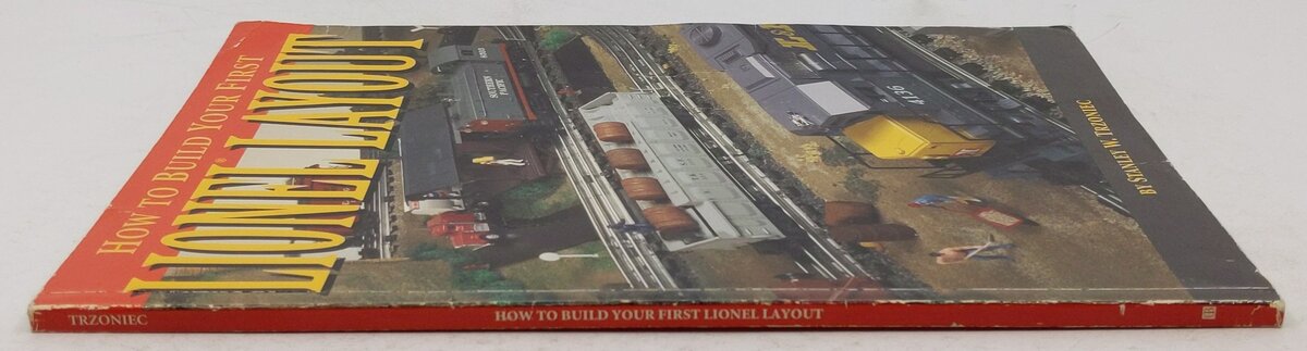 How to Build Your First Lionel Layout Paperback Book By Stanley W. Trzoniec VG