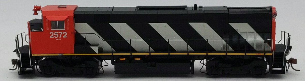 Rapido Trains 33509 HO Canadian National Diesel Locomotive w/DCC/Sound #2572