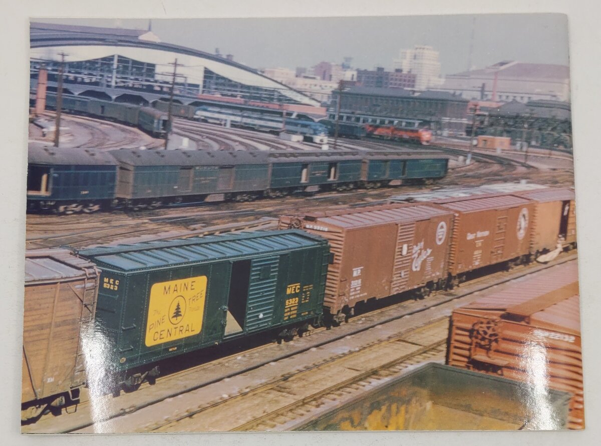 Classic Freight Cars Vol.1 Paperback Book By John Henderson EX