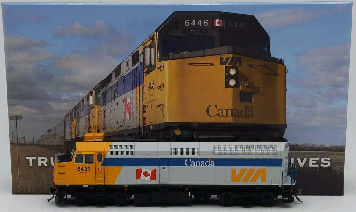 Rapido Trains 80519 HO Via Rail F40PH Diesel Locomotive #6435 w/ DCC & Sound