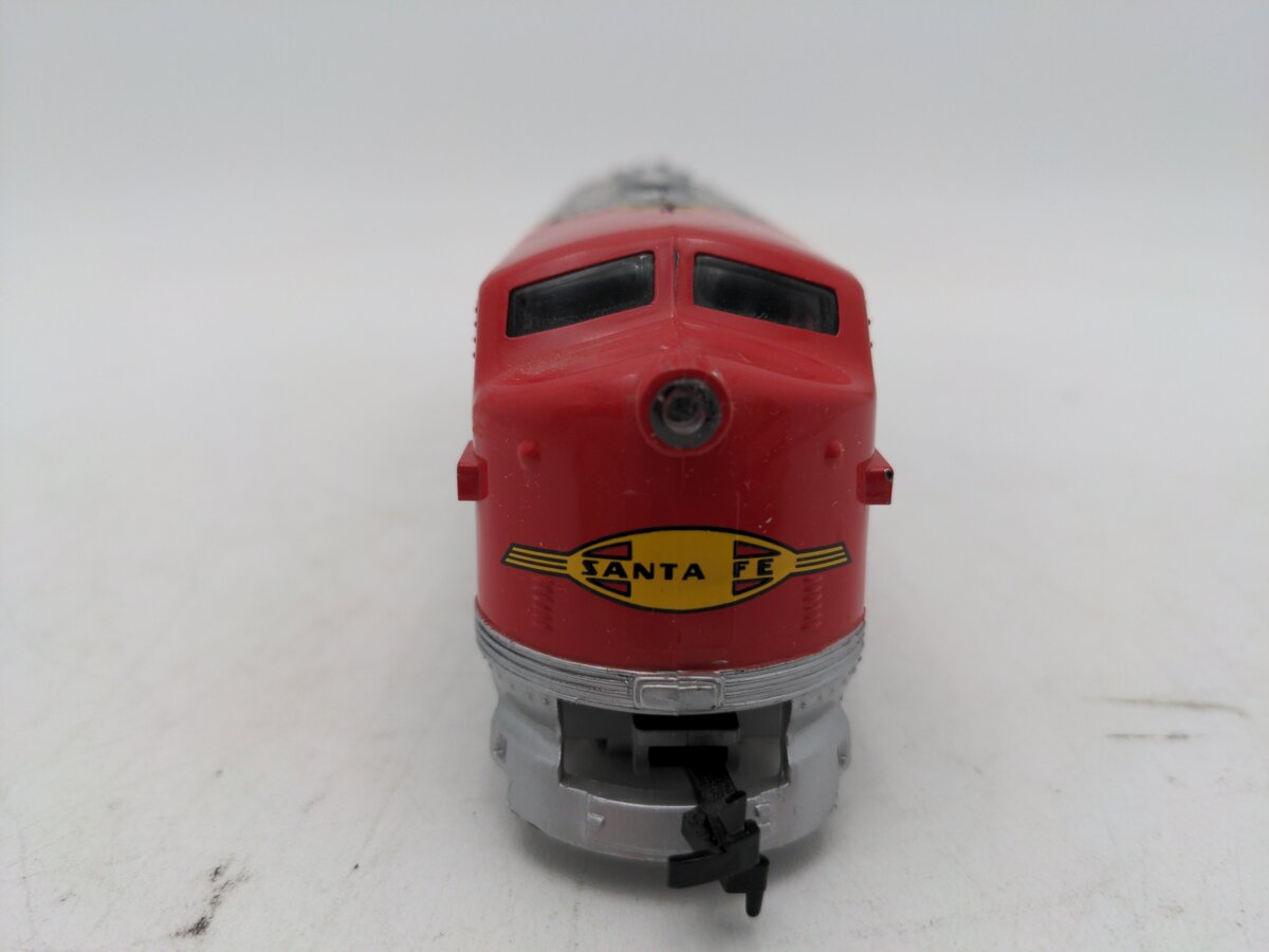 Model Power HO Scale Santa Fe Diesel Locomotive (Unpowered) VG