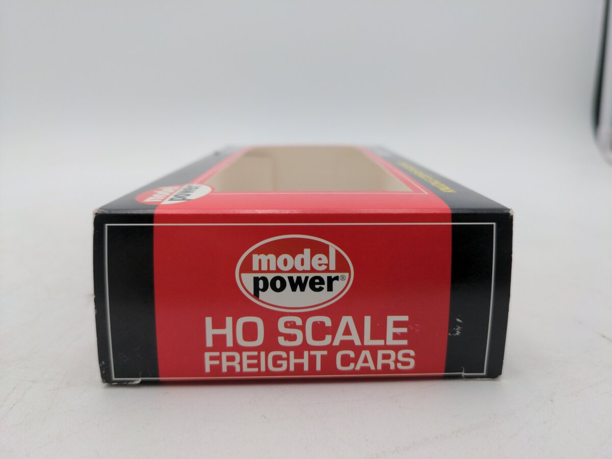 Model Power 98008 HO Canadian "Napa Filters" 40' Box Car