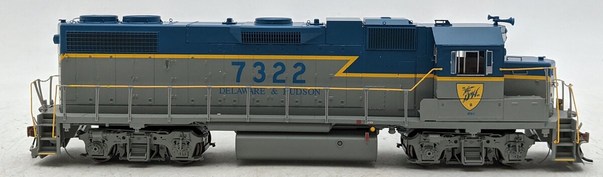 Athearn G65412 HO Delaware & Hudson GP38-2 Ph 1a Diesel Loco #7322 w/DCC & Sound