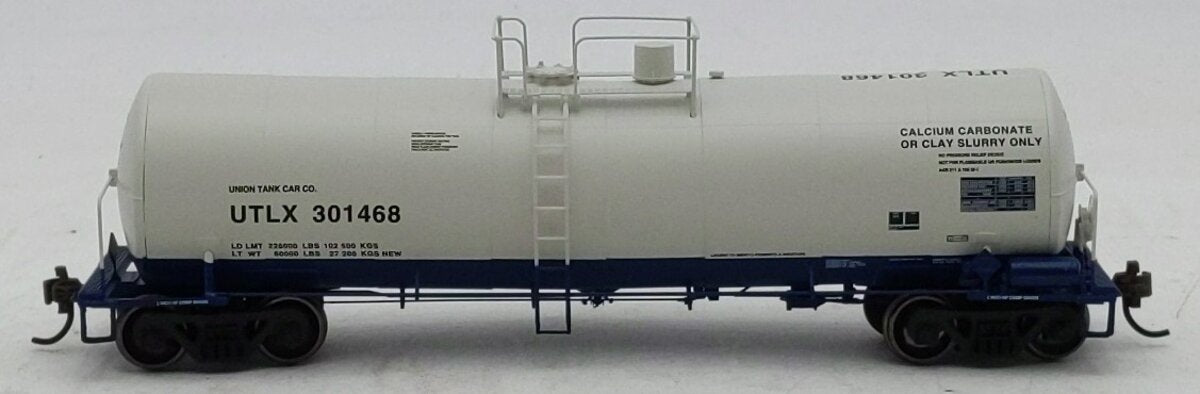 Athearn 16683 HO UTLX/White & Blue Ready-to-Run 16,000-Gallon Tank #301468