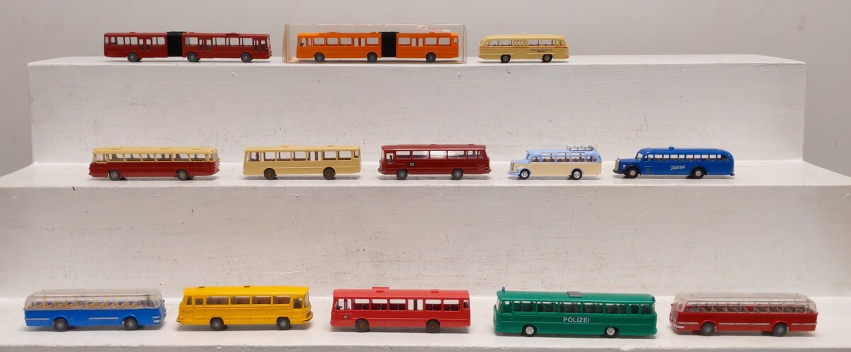 Wiking HO Scale Assorted Cars [13] EX