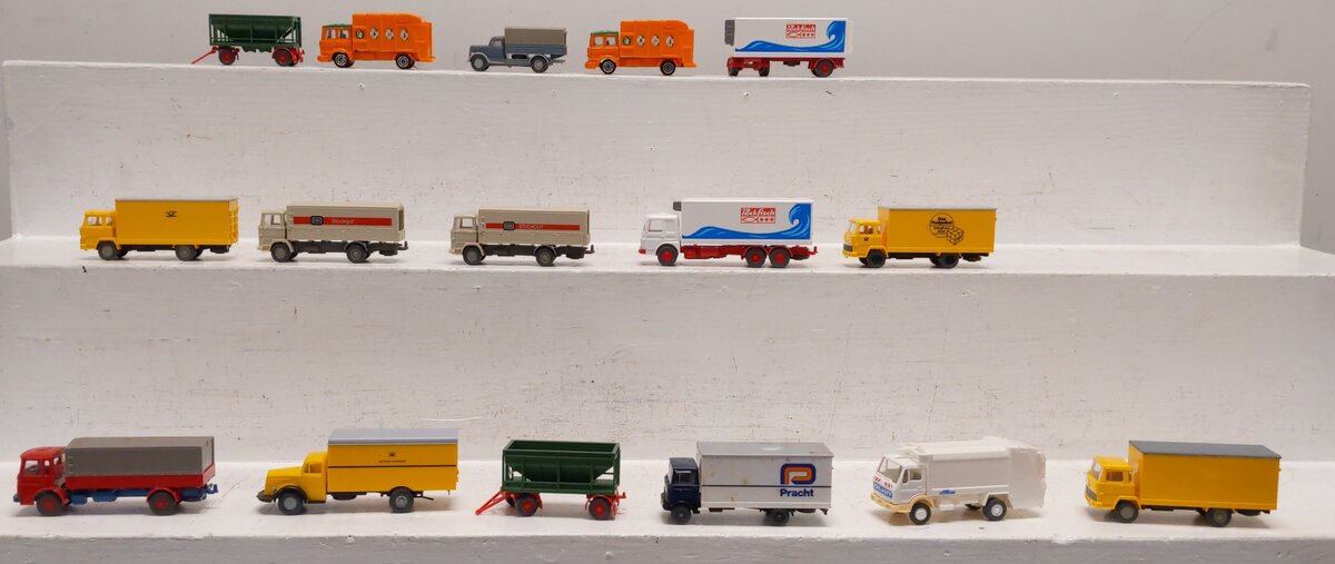 Wiking HO Scale Assorted Trucks [16] EX