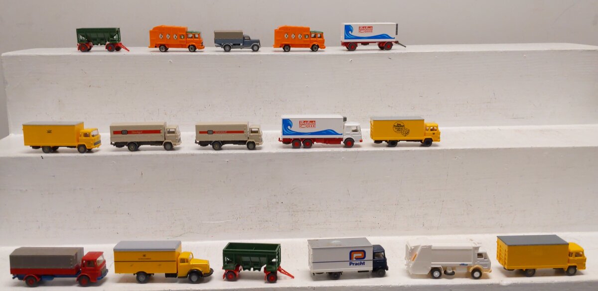 Wiking HO Scale Assorted Trucks [16] EX