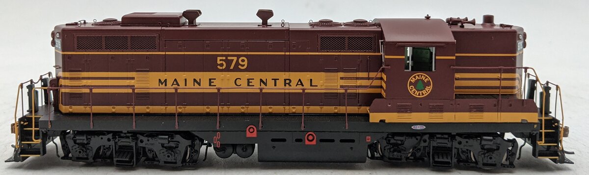 Athearn G64287 HO Maine Central GP7 Diesel Locomotive #579 w/ DCC & Sound