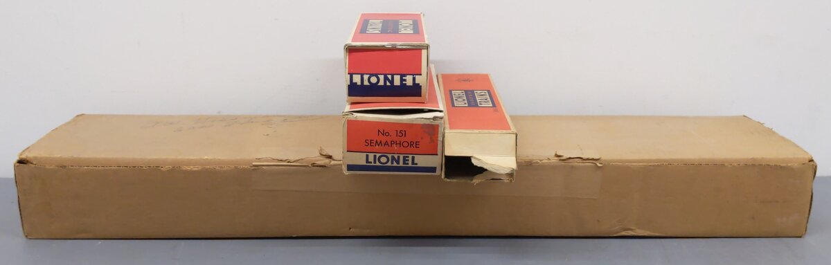 Lionel Vintage O Postwar Accessories # 151, 140, 156, 456, 260, 362 & 153 [8]