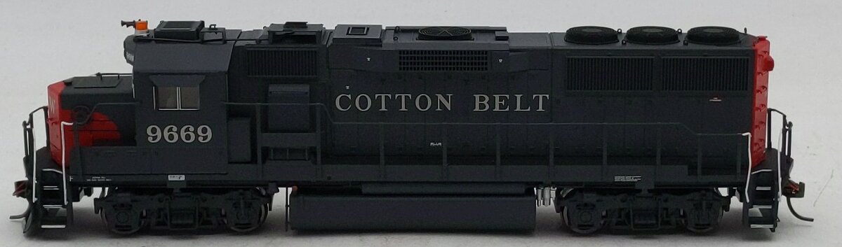 Fox Valley Models 20352 HO Cotton Belt GP60 Diesel Locomotive #9669 w/ Sound