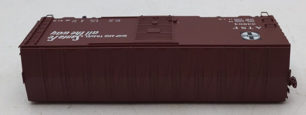 Atlas 20004782 HO Santa Fe 40' Postwar with 6' Door Box Car #33904