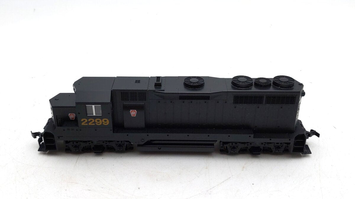 Kato 37-029 HO Scale Pennsylvania GP35 Powered Diesel Locomotive #2299 LN/Box