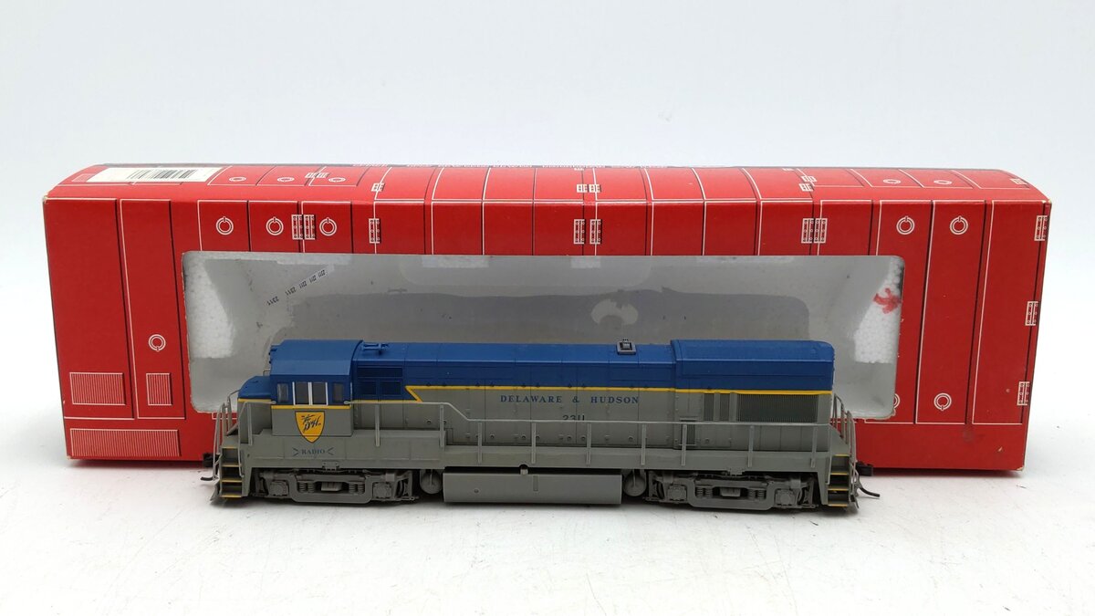 Atlas 8658 HO Scale Delaware & Hudson GE U23B Diesel #2310 w/DCC - Custom/Box