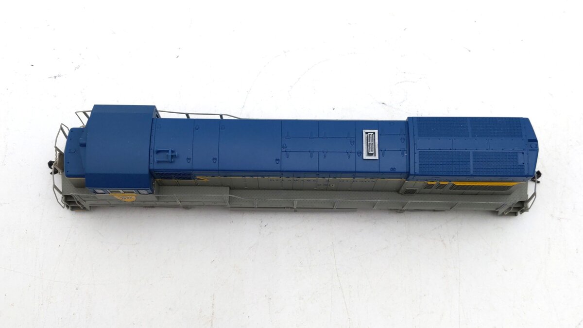 Atlas 8658 HO Scale Delaware & Hudson GE U23B Diesel #2310 w/DCC - Custom/Box
