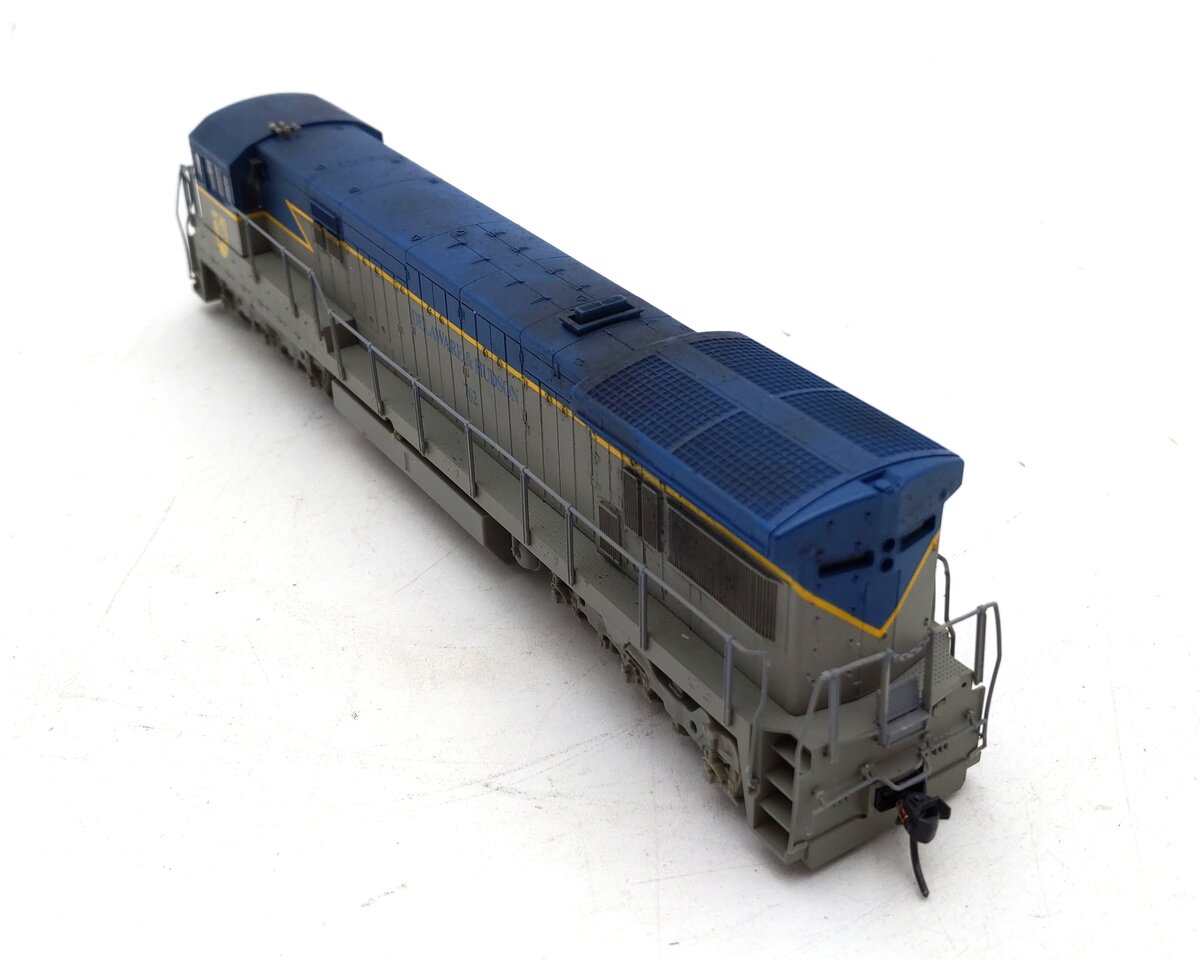 Atlas 8515 HO Scale Delaware & Hudson Weathered U33C Diesel #762 w/DCC/Box