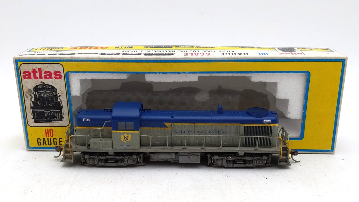 Atlas 8011 HO Scale Delaware & Hudson RS-3 Diesel Locomotive #4051 w/DCC Custom/Box