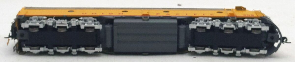 Walthers 920-42378 HO Union Pacific EMD E9A Diesel Locomotive #908 w/ DCC