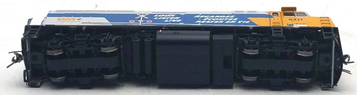 Rapido Trains 80559 HO VIA Operation Lifesaver EMD F40PH-2D Diesel Loco #6411