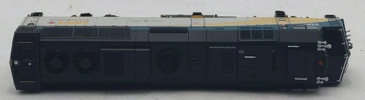 Rapido Trains 82519 HO VIA Rail EMD Rebuilt F40PH-2D Diesel #6459679 w/ DCC