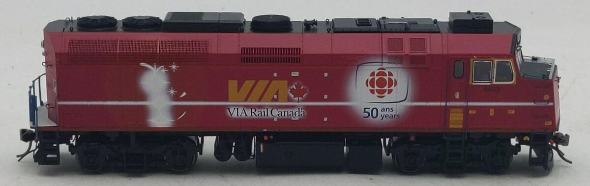 Rapido Trains 80558 HO Via Rail CBC 50 Years F40PH-2D Diesel #6403 w/ DCC