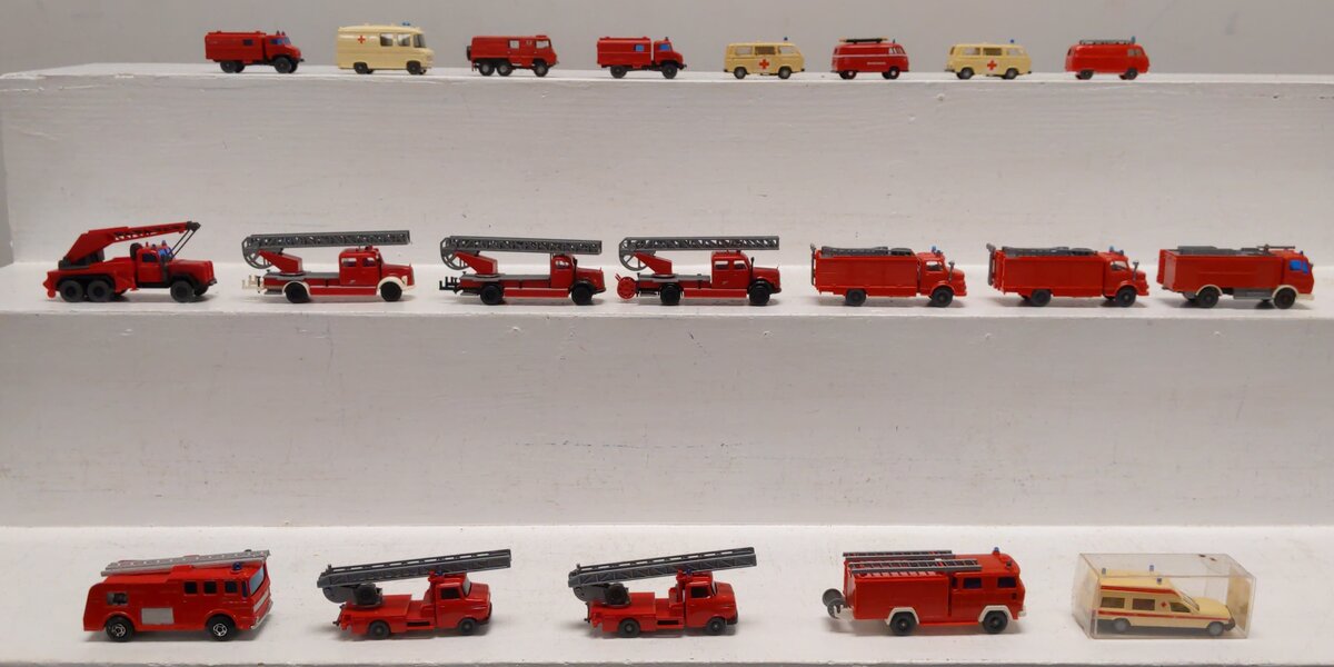 Wiking HO Scale Assorted Cars [20] EX