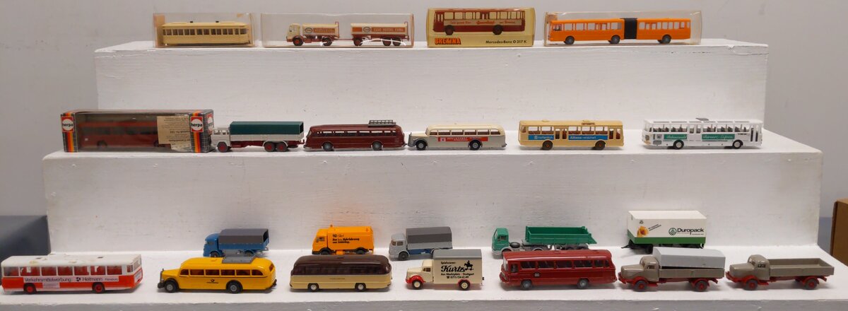 Brekina Automodelle, Herpa & Wiking HO Scale Assorted Cars [17] EX