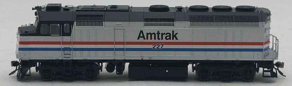 Rapido Trains 83508 HO Amtrak F40PH Diesel Locomotive DC/DCC/Sound #227