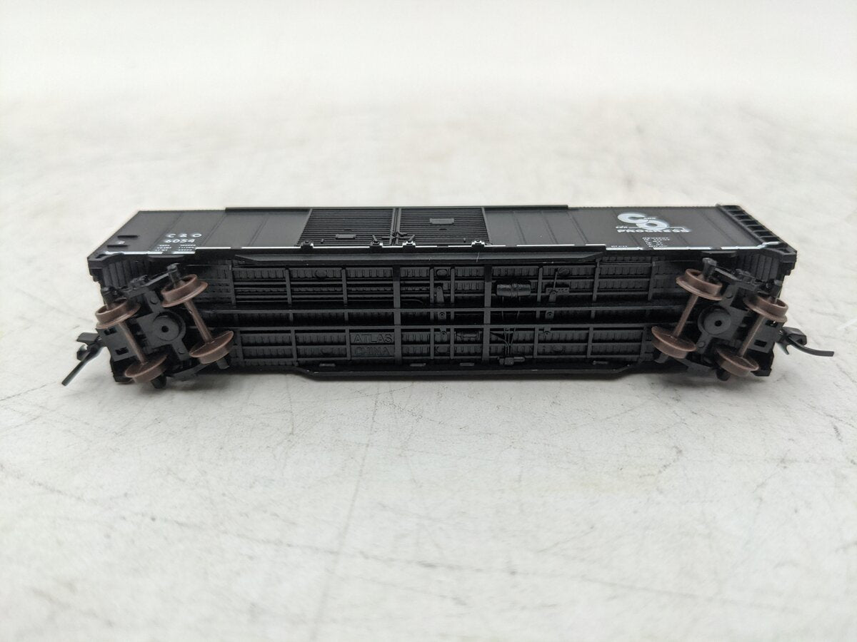 Atlas 36405 N Chesapeake & Ohio 50' Double Door Boxcar #6054