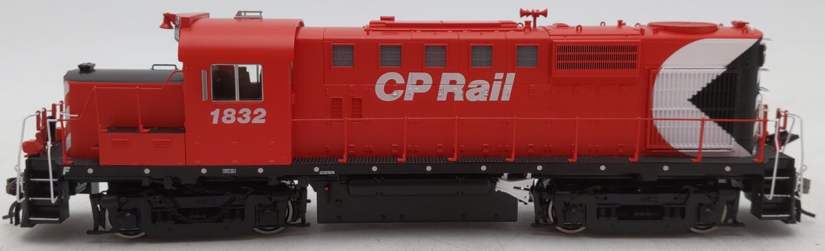 Rapido Trains 032564 HO CPR RS-18u Diesel Locomotive DC/DCC/Sound #1832