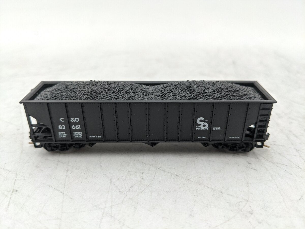 Atlas 3278 N Scale Chesapeake & Ohio 90 Ton Hopper w/Coal Load #83661